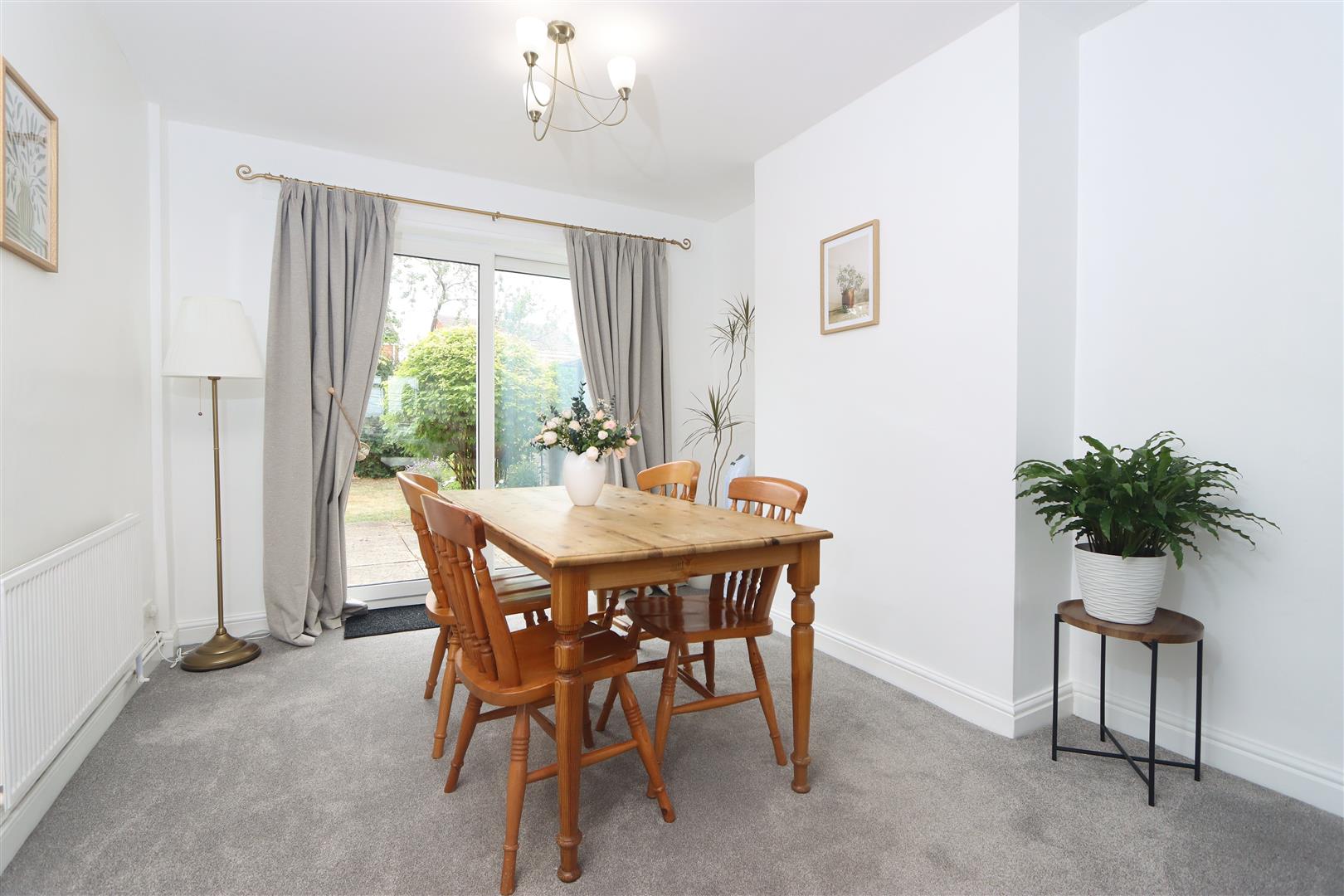 4 bed property in Rosemary Road, Kidderminster